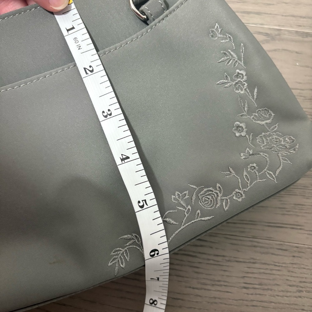 Liz Claiborne Villager Y2K Grey Embroidered Handbag‎ Women's Mini Shoulder Bag - Picture 14 of 16